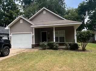 836 Center St, Conway, AR 72034