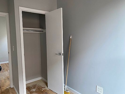 5th image of 112 E 103rd St APT 30