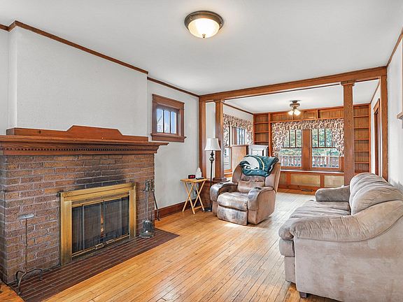 4th image of 4129 Monona Dr