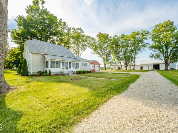 5834 E County Road 400 N, Mooreland, IN 47360