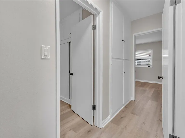 4943 Coldwater Canyon Ave — Photo 18