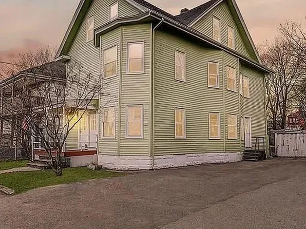 21 Ashton St #3, Pawtucket, RI 02860