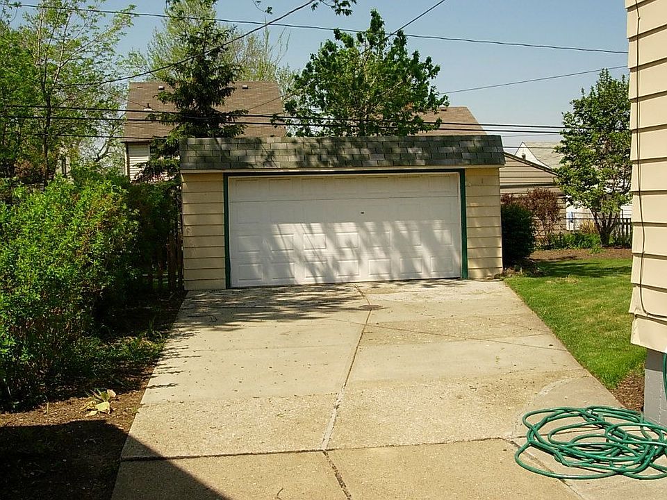 1st image of 12311 Shady Oak Blvd