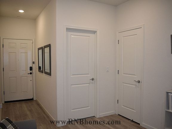 3rd image of 1048 Merrimack St