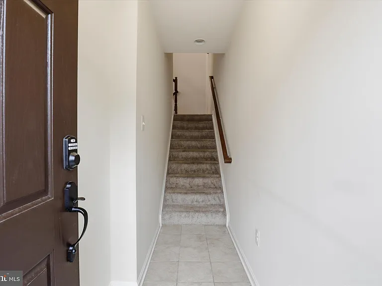 4719 Cambria Rd — Photo 5
