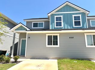 8327 Runner Rdg UNIT 101, San Antonio, TX 78249