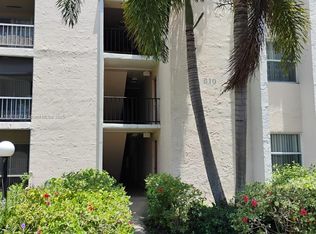 610 NW 13th St APT 33, Boca Raton, FL 33486