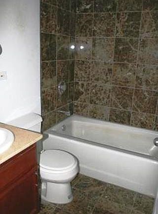 4th image of 9106 N Lamon Ave #1S