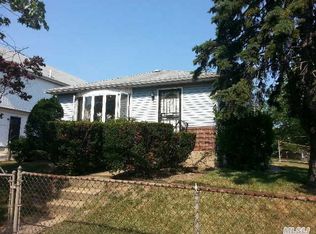 148-85 Brookville Blvd, Rosedale, NY 11422