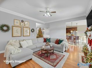 7515 Parktrace Ln SE, Owens Cross Roads, AL 35763