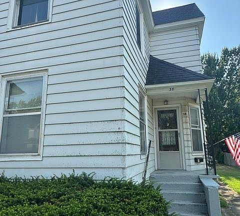 5th image of 38 Pine St