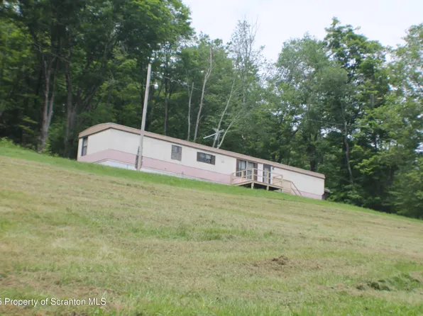 805 Stone St, Montrose, PA 18801