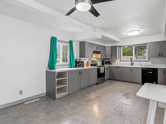4th image of 717 W 3rd STREET