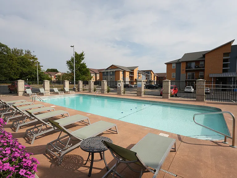 Eko Park Apartments — Photo 9