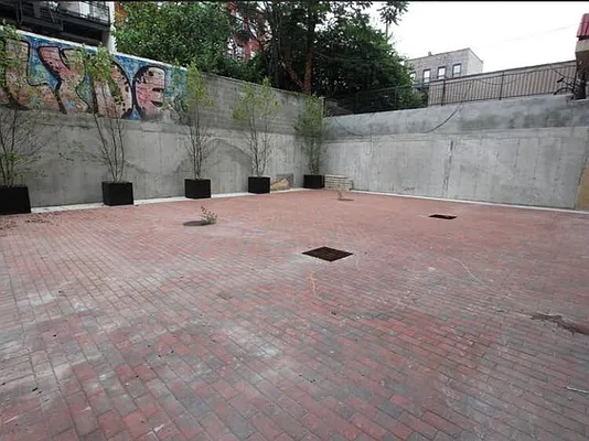 Rented by Bedford 6 Real Estate | media 14