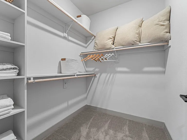 Knox at Metrocenter Apartments — Photo 28