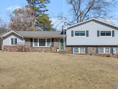 811 Forrest Heights Dr SE, Huntsville, AL, 35802