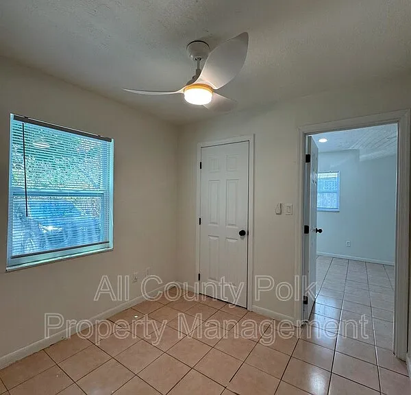 3018 Galaxy Ln — Photo 5