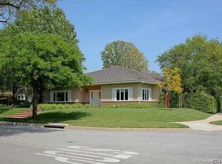 1460 Wembley Rd, San Marino, CA 91108