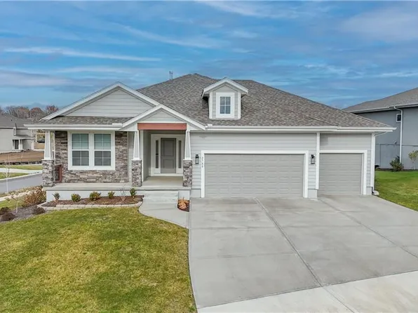 2788 W Loula St, Olathe, KS 66061