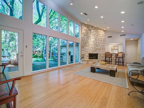 5th image of 11727 High Forest Dr