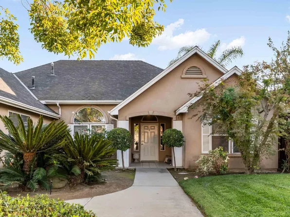 2370 Skansen St, Kingsburg, CA 93631