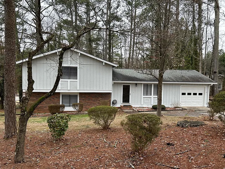 1790 Saddleridge Dr — Photo 1