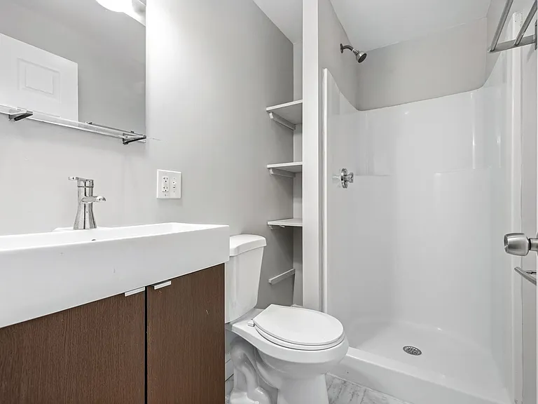 191 Everett St #1 — Photo 21