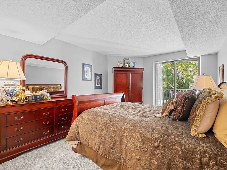 Westgate Residential Suites — Photo 26