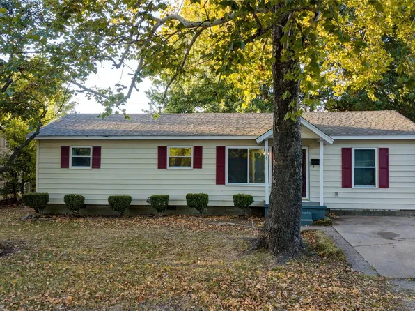326 E Maple St S, Skiatook, OK 74070