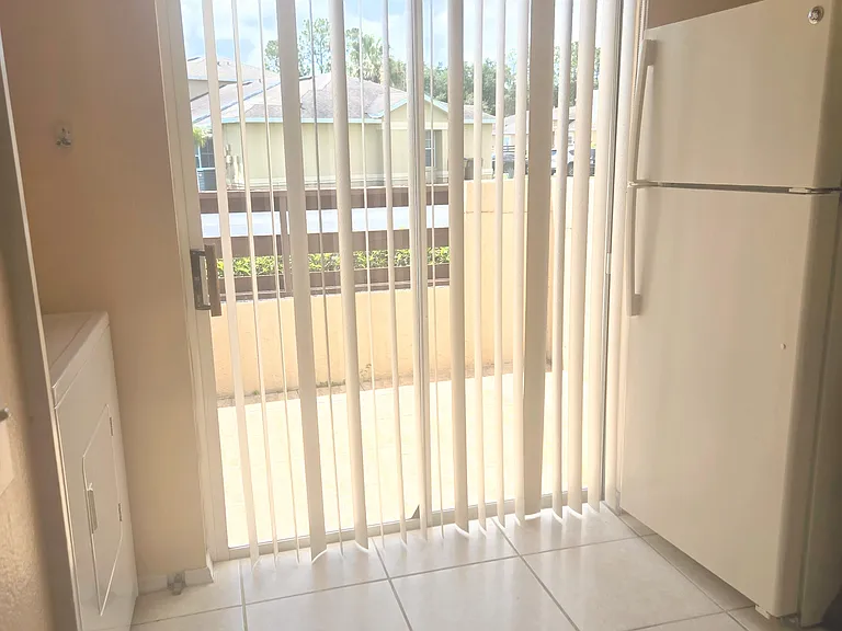 3194 Sandy Shore Ln — Photo 10