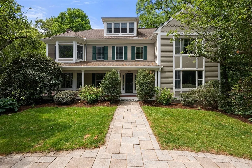 5 bed, 5.0 bath, 3789 sqft, $9,750 — Photo 1