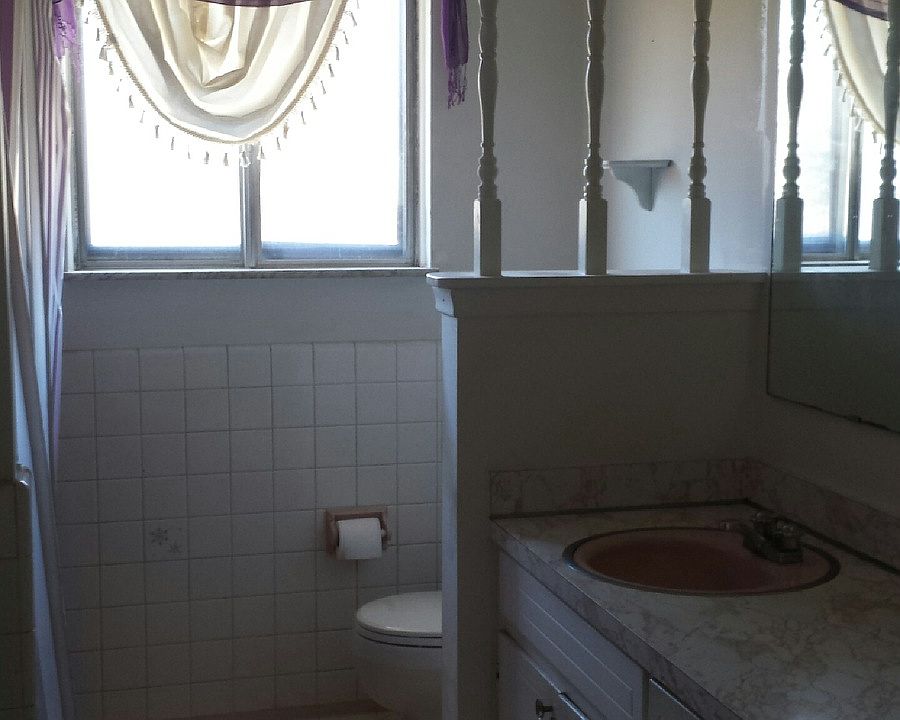 2nd image of 1010 Williams St