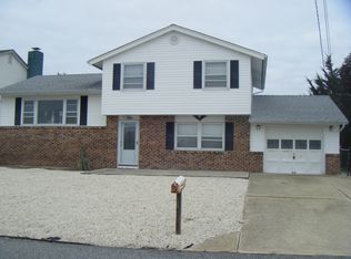 5 Ramapo Rd, Little Egg Harbor, NJ 08087