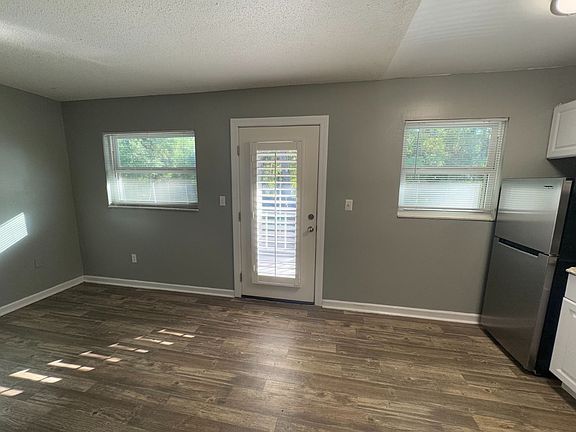 2nd image of 521 S Osceola Ave APT 12