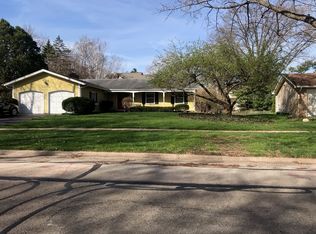 1309 N Loomis St, Naperville, IL 60563