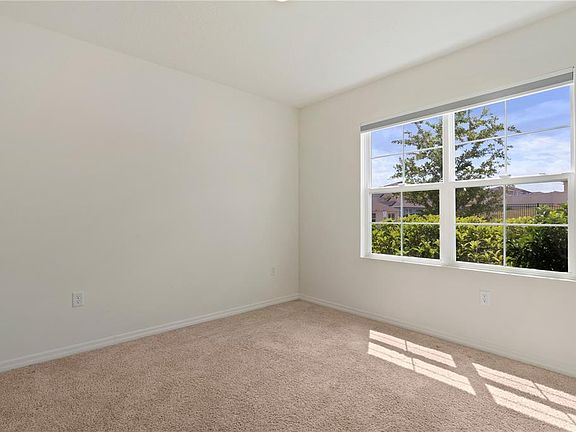 4th image of 1316 Sugarwood St