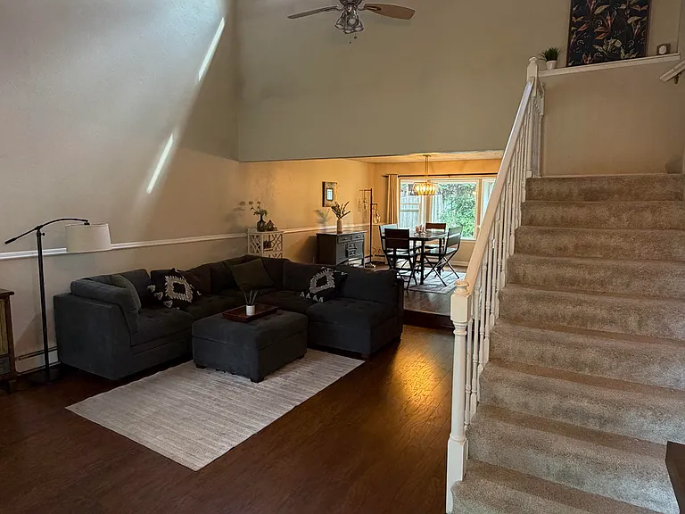 12115 Rushwood Cir — Photo 4