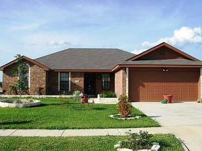 1st image of 3811 Foxglove Ln