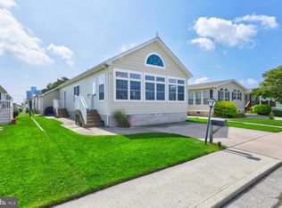 13332 Ocean Dr, Ocean City, MD 21842