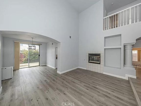 5th image of 8072 Tuscanny St