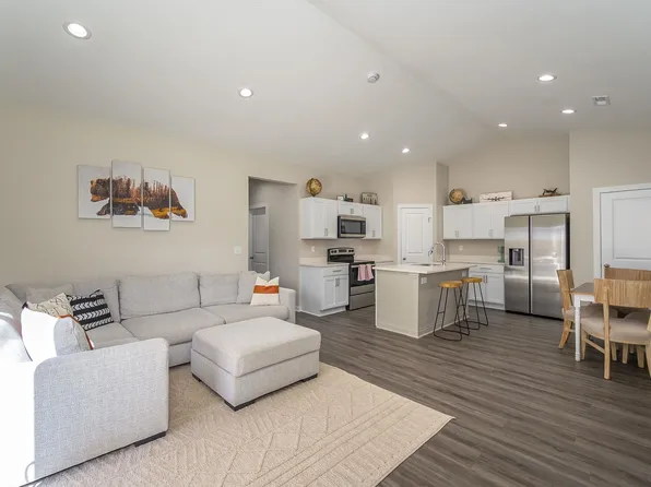 13430 W Haskell Ct, Wichita, KS 67235