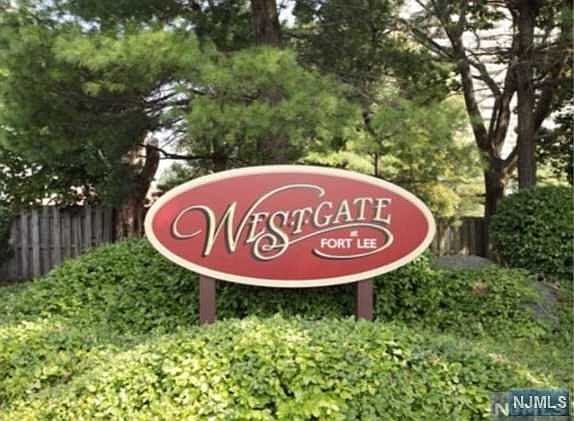 1st image of 237 Village Circle Dr #3210