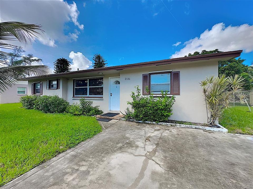 1st image of 2131 NE 1st Way