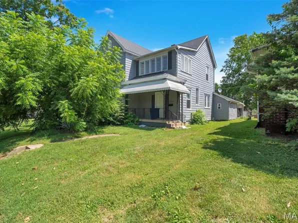 7513 W Main St, Belleville, IL 62223