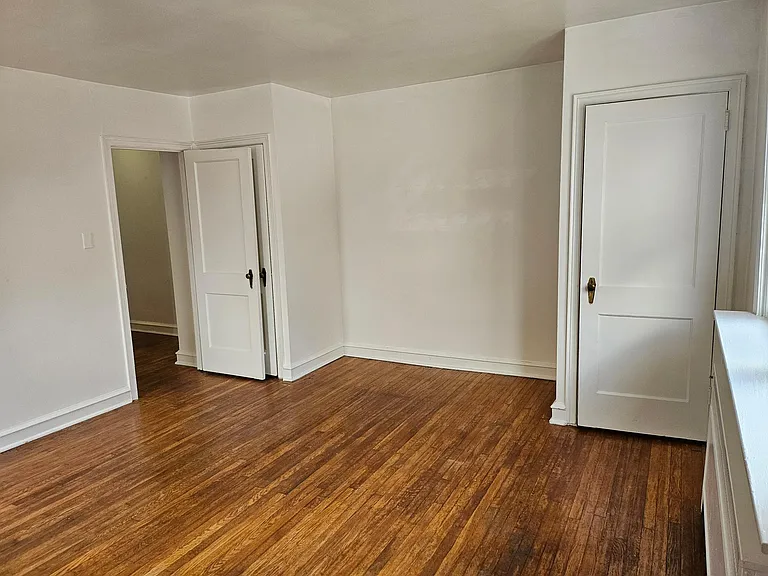 368 E Gorgas Ln #2 — Photo 2