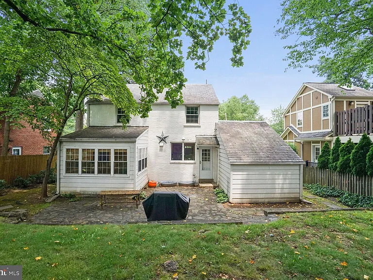 5208 Glenwood Rd — Photo 67