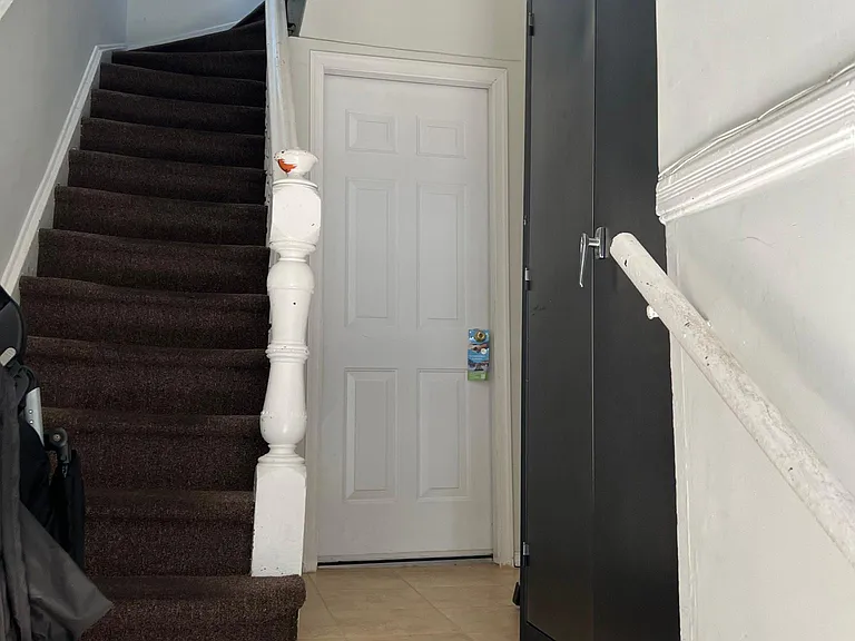 253 Oakdene Ave #1 — Photo 2