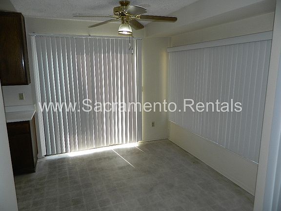 5th image of 4937 Palm Ave