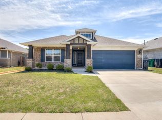 2324 Roca Dr, Edmond, OK 73012